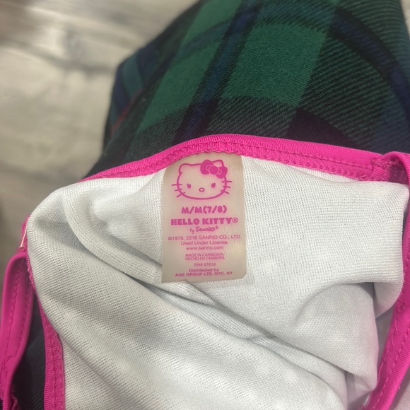 Hello kitty one Piece swimsuit size M(7-8) girls - Picture 3 of 3